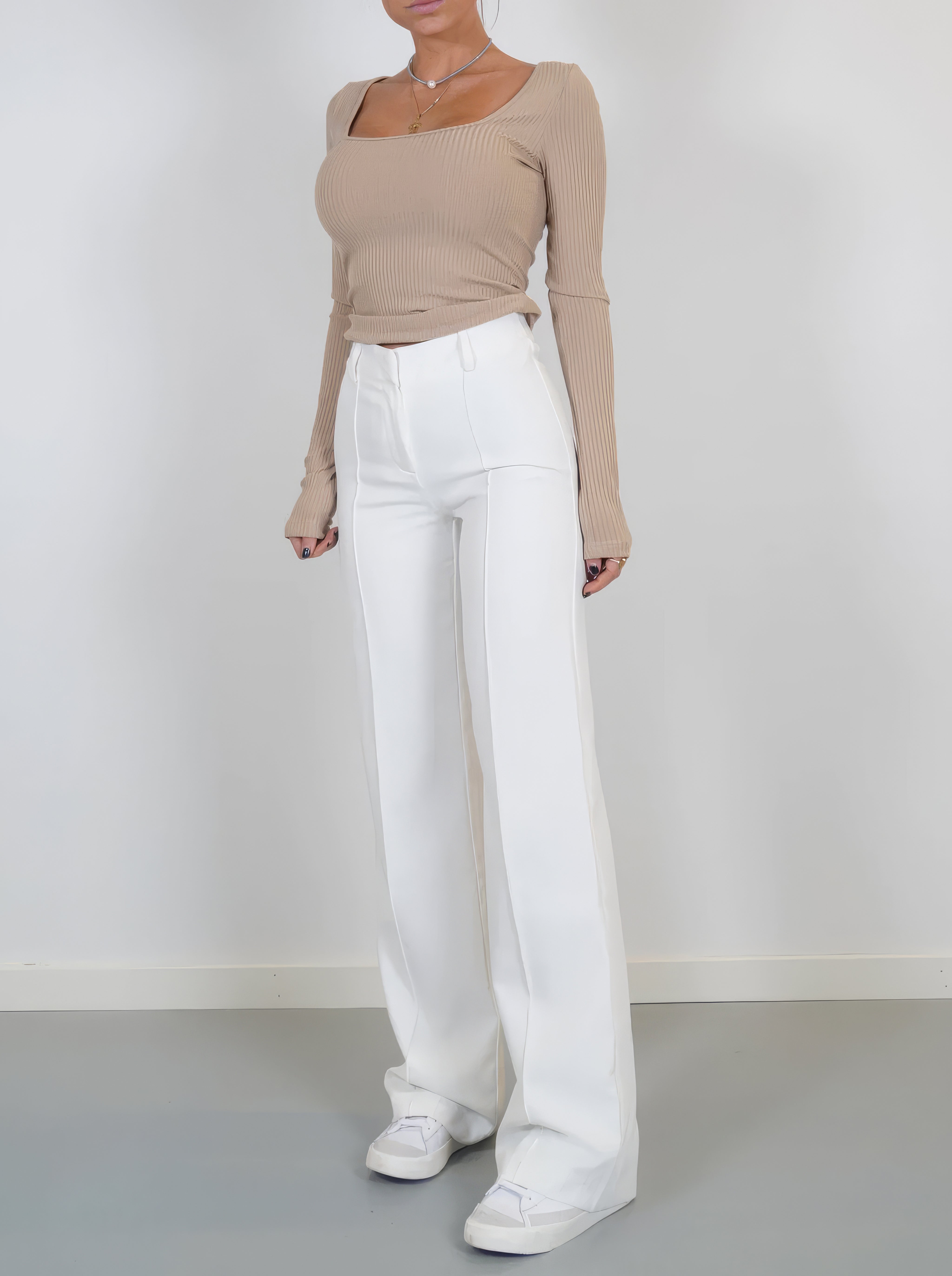 Women’s High-Waist Straight-Leg Pants – Tailored Everyday Silhouette