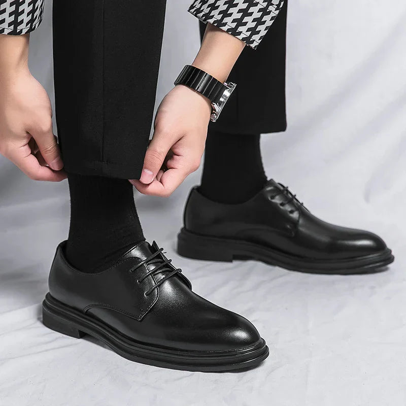 Men’s Lace-Up Derby Dress Shoes with Rounded Toe