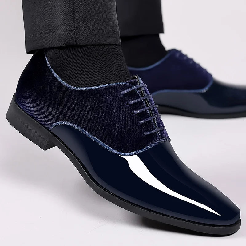 Men’s Patent Oxford Shoes – Polished Lace-Up with Refined Contrast Finish