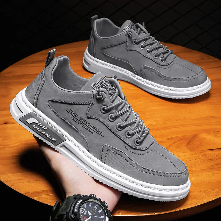 Men's Orthopedic Low-Top Lace-Up Sneakers with Contrast Stitching