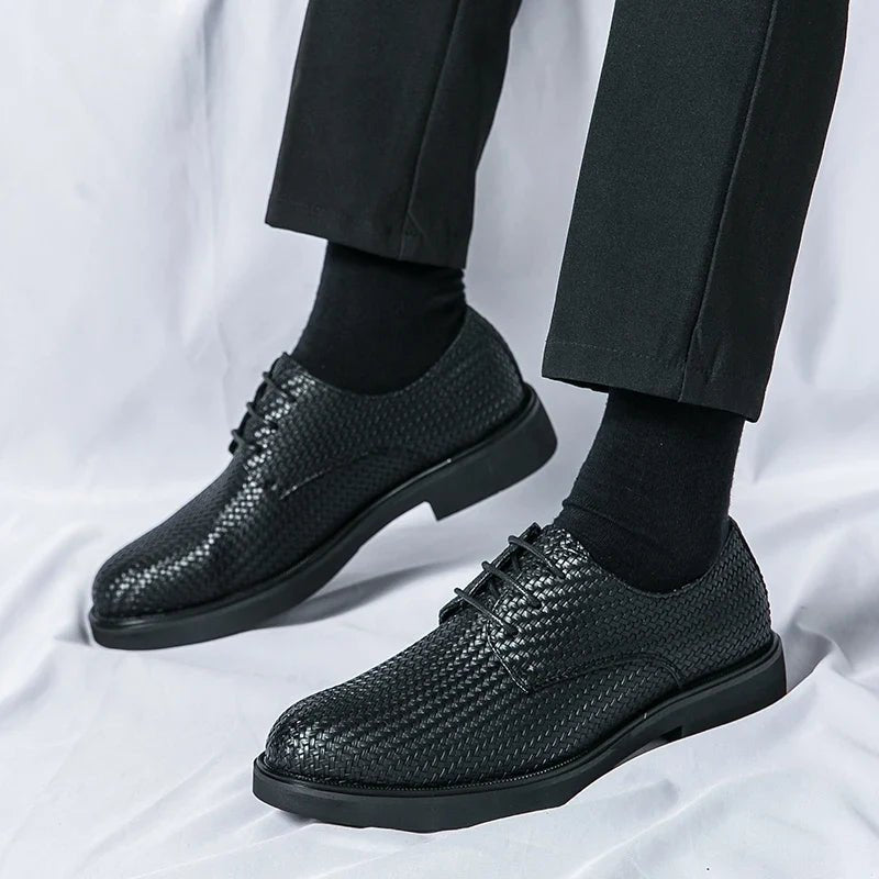 Men’s Lace - Up Dress Shoes with Woven Texture and Rounded Toe
