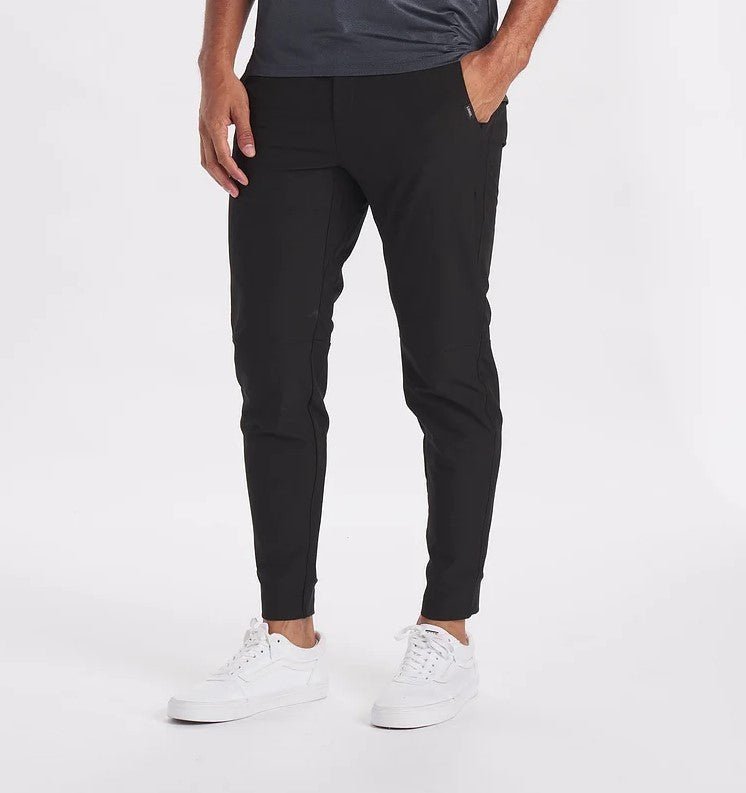 Men’s Tapered Pants with Side Pockets and Clean Front
