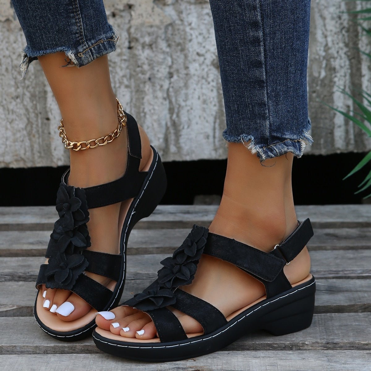 Women’s Elegant Floral Wedge Sandals – Adjustable Strap Comfort Design