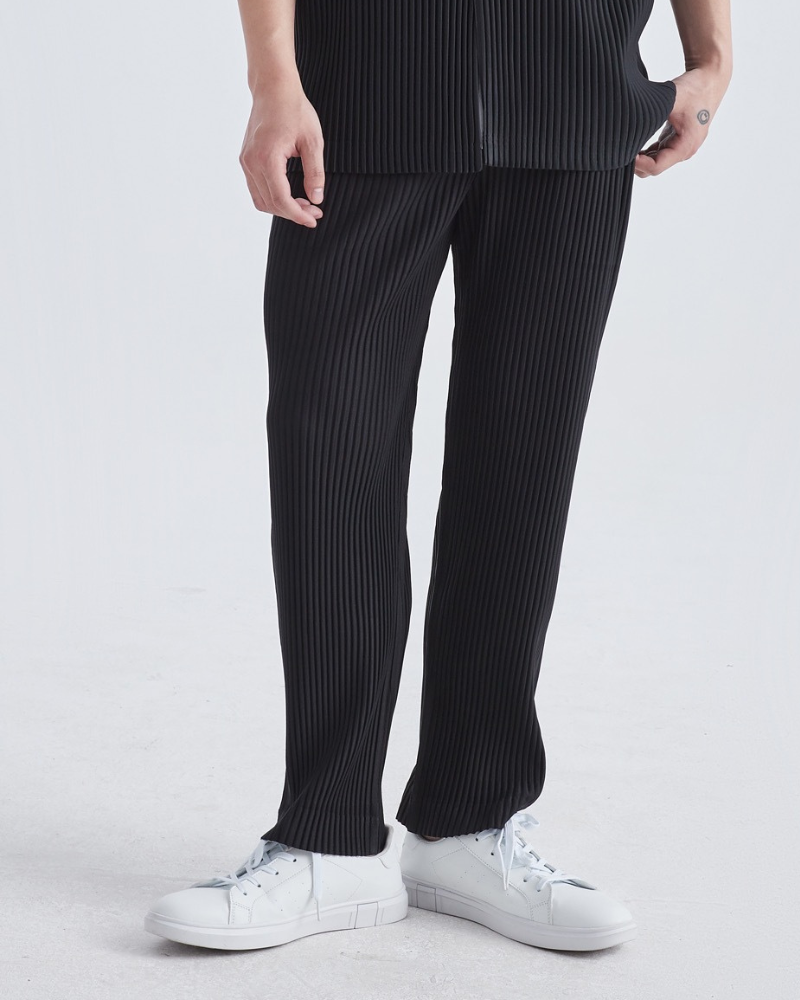 Men’s Ribbed Pants with Elastic Waistband and Tapered Leg