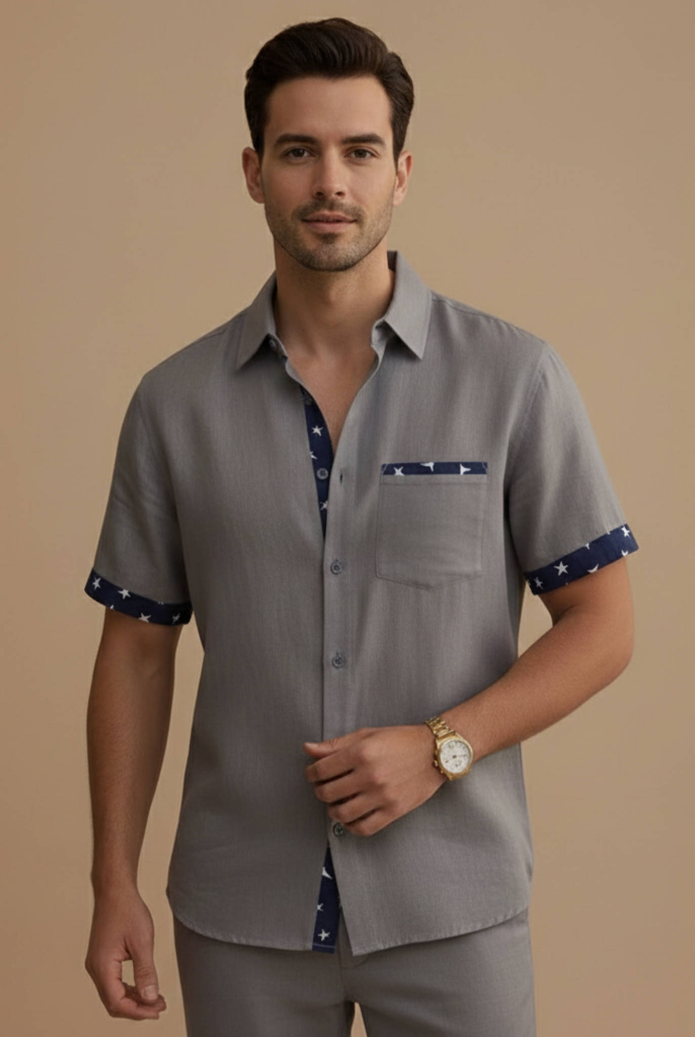 Men’s Short Sleeve Button-Up Shirt with Contrast Trim Details