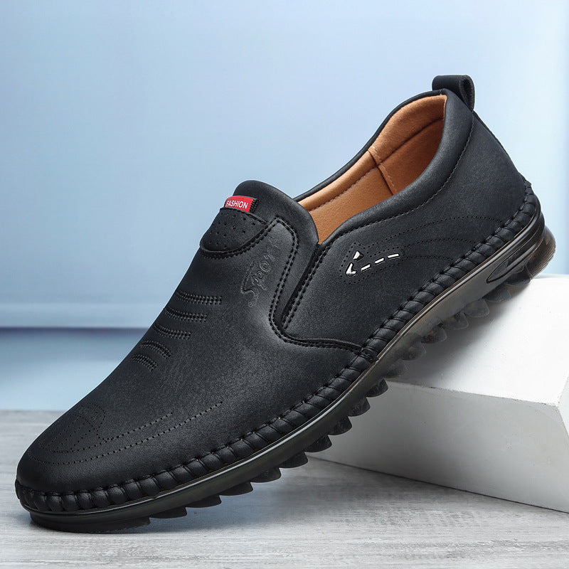 Mocassins à enfiler pour hommes avec couture contrastée et détails perforés