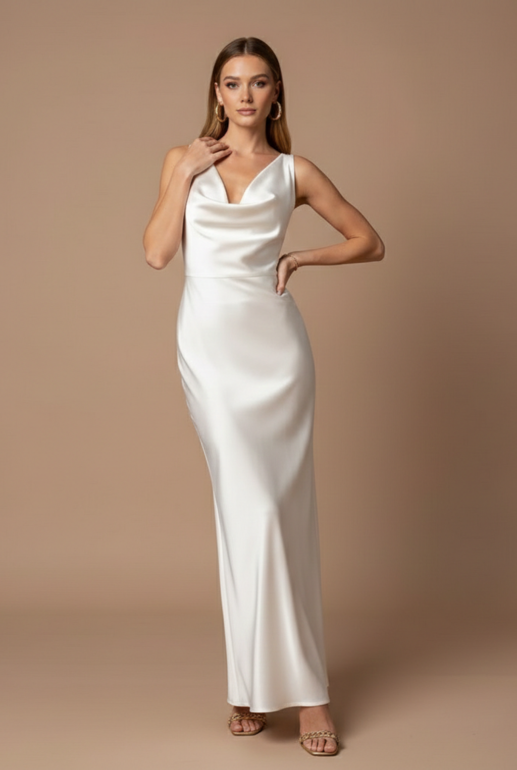 Women’s Sleeveless V-Neck Maxi Dress with Draped Neckline – Elegant Evening Silhouette