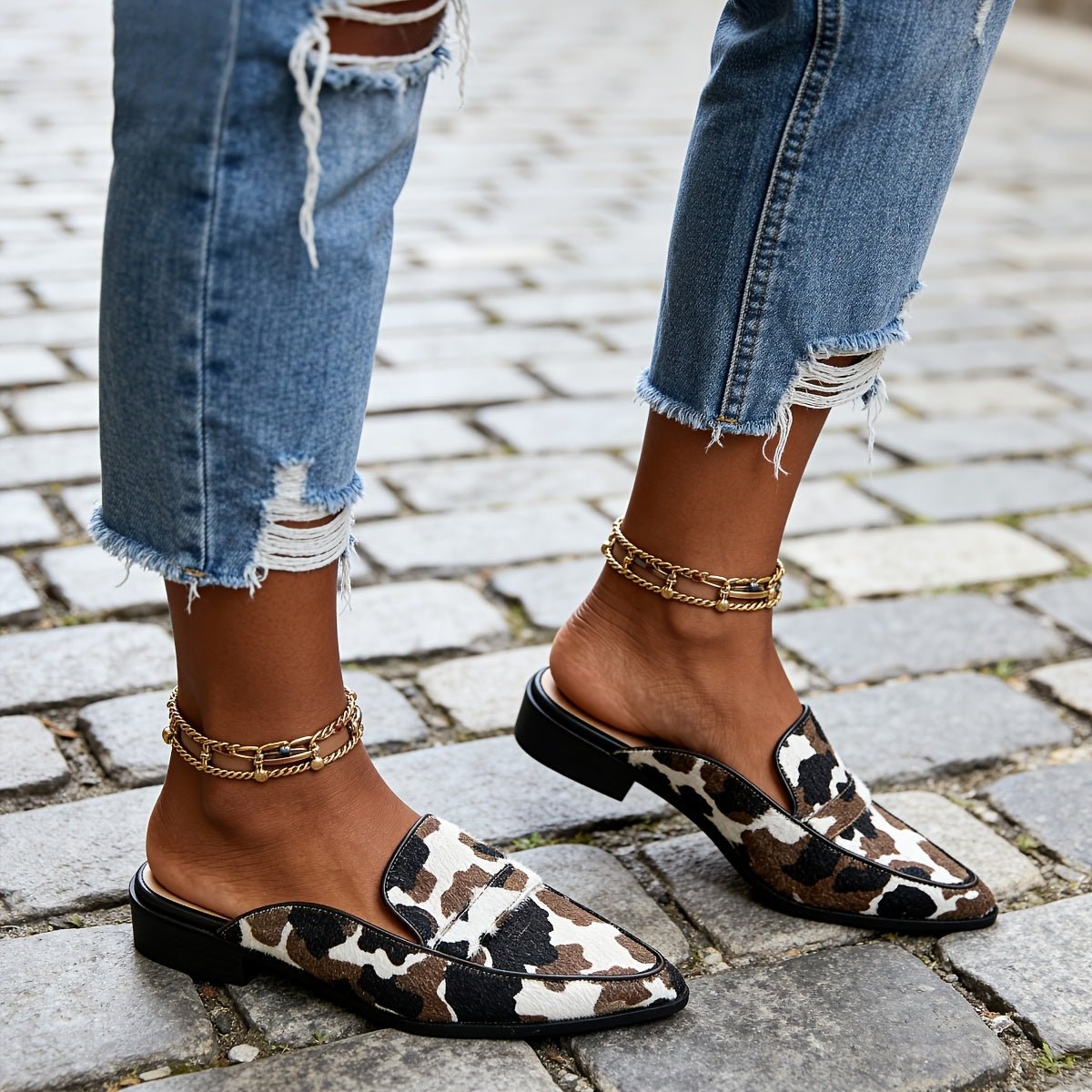 Women's Flats Cow Print Pointed Toe Mule