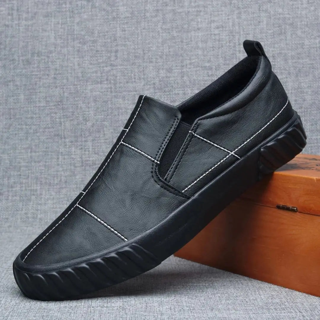 Mocassins en cuir à enfiler avec couture contrastée pour hommes