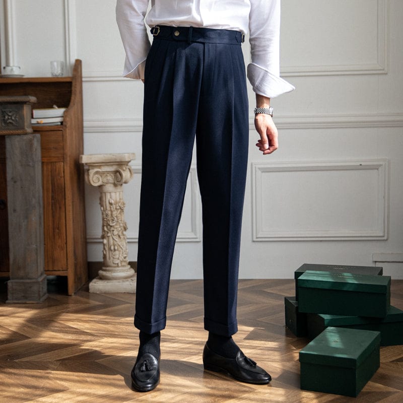 Men’s Tailored Pleated Pants in Deep Navy with Structured Waist and Refined Straight-Leg Silhouette