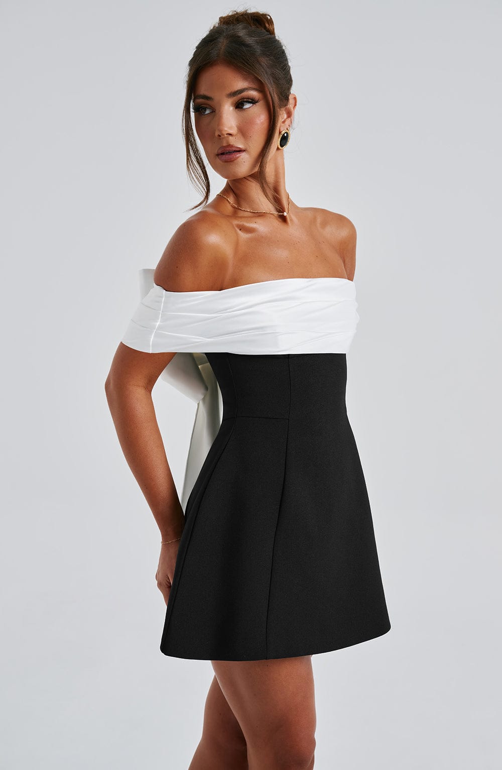 Women’s Off-Shoulder Mini Dress with Contrast Bow Back and Structured Skirt