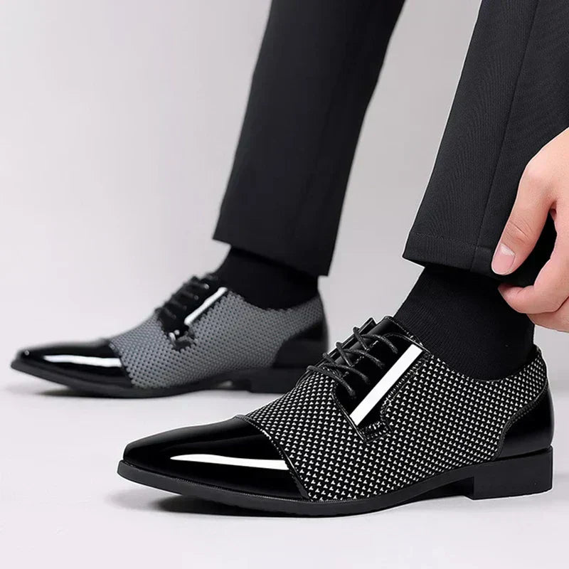 Men’s Brogue Oxford Dress Shoes with Lace - Up Closure