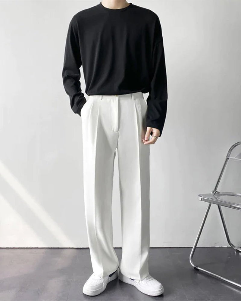 Men’s Wide Fit Straight - Leg Pants with Pleated Front