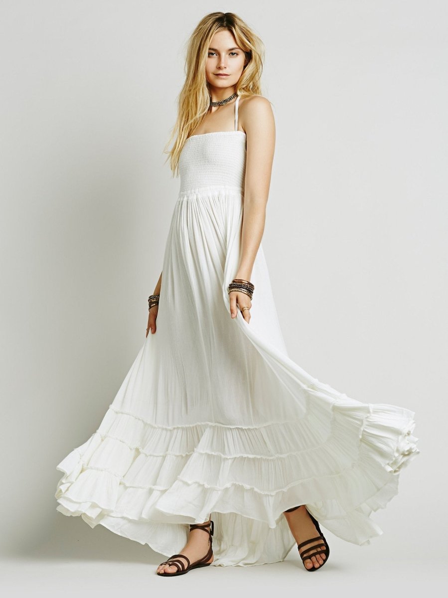 Women's Backless Bohemian Maxi Dress – Flowy Summer Silhouette with Open Back