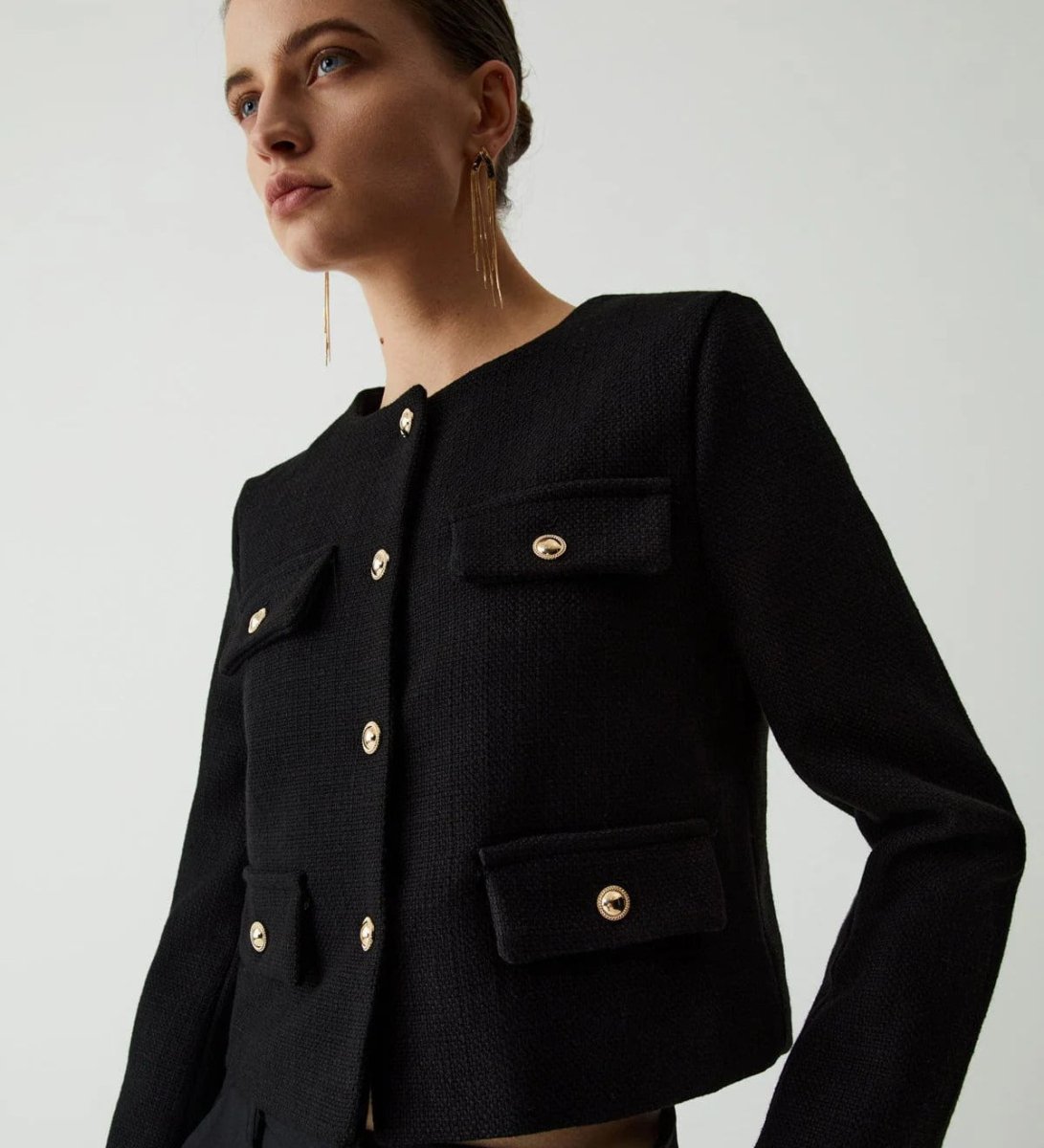 Styling Textured Jacket Women’s Cropped Textured Jacket with Button Front for Elegant Styling