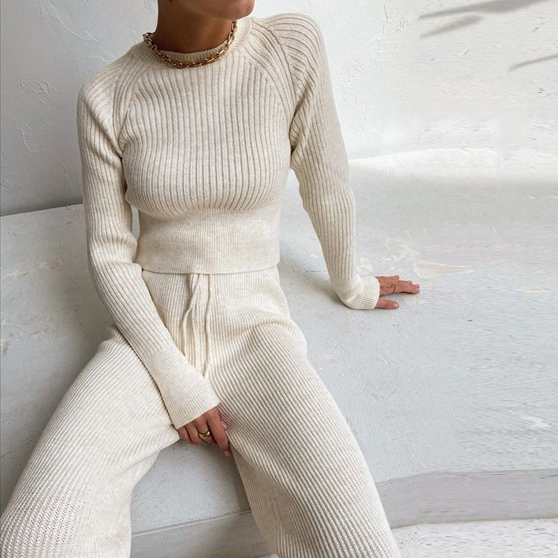 Women’s Knitted Lounge Set – Ribbed Sweater and Pants